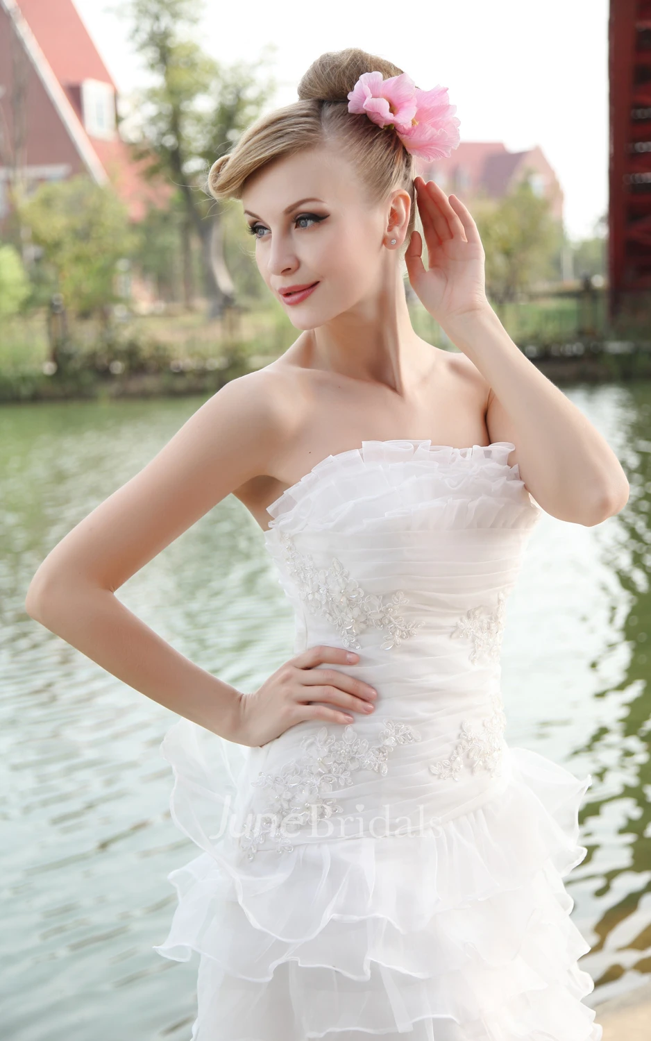 Romantic Strapless Organza Gown With Layered Ruffles