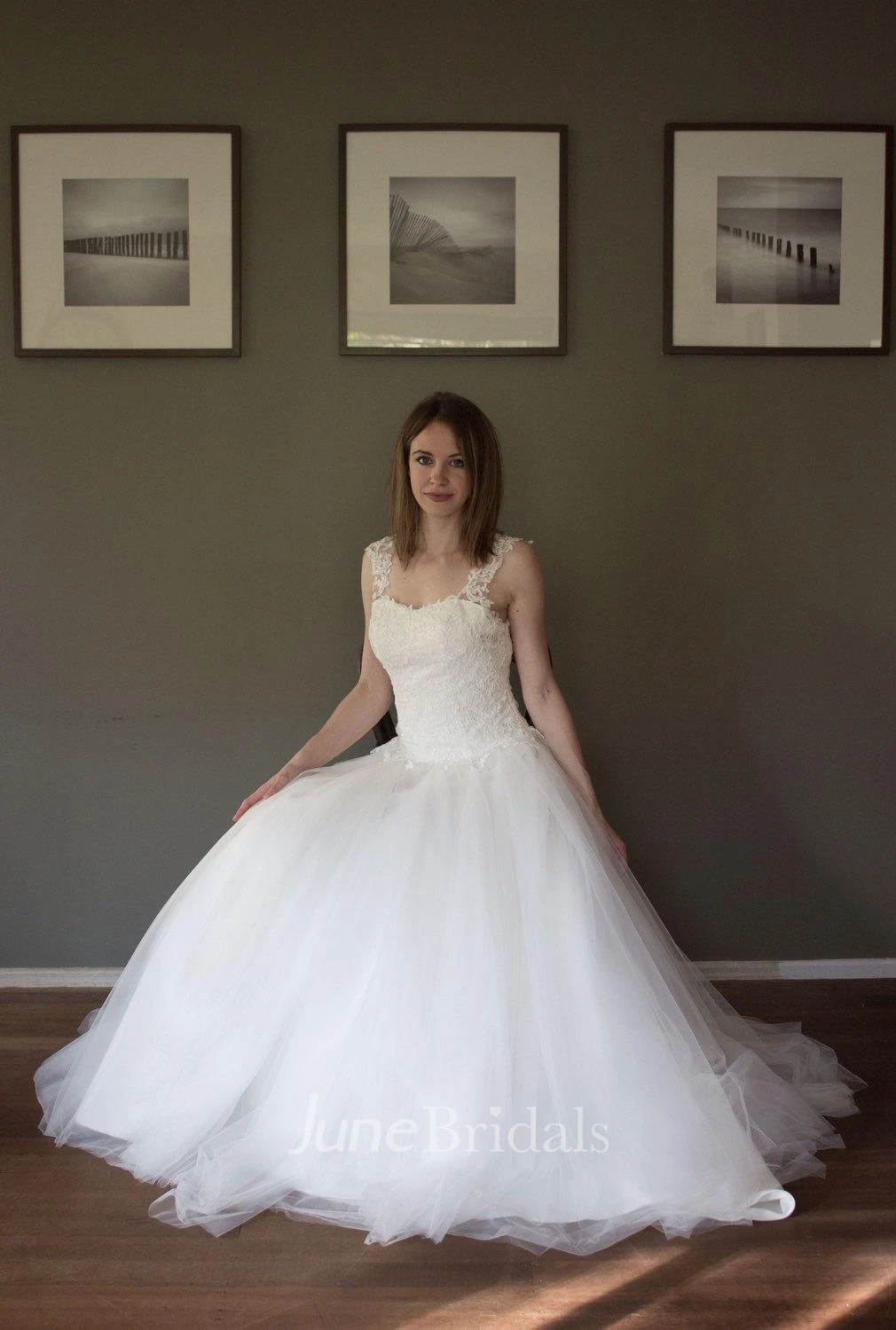 Off White Cap Sleeve Sweetheart Neck Pleated Tulle & Lace Wedding Dress
