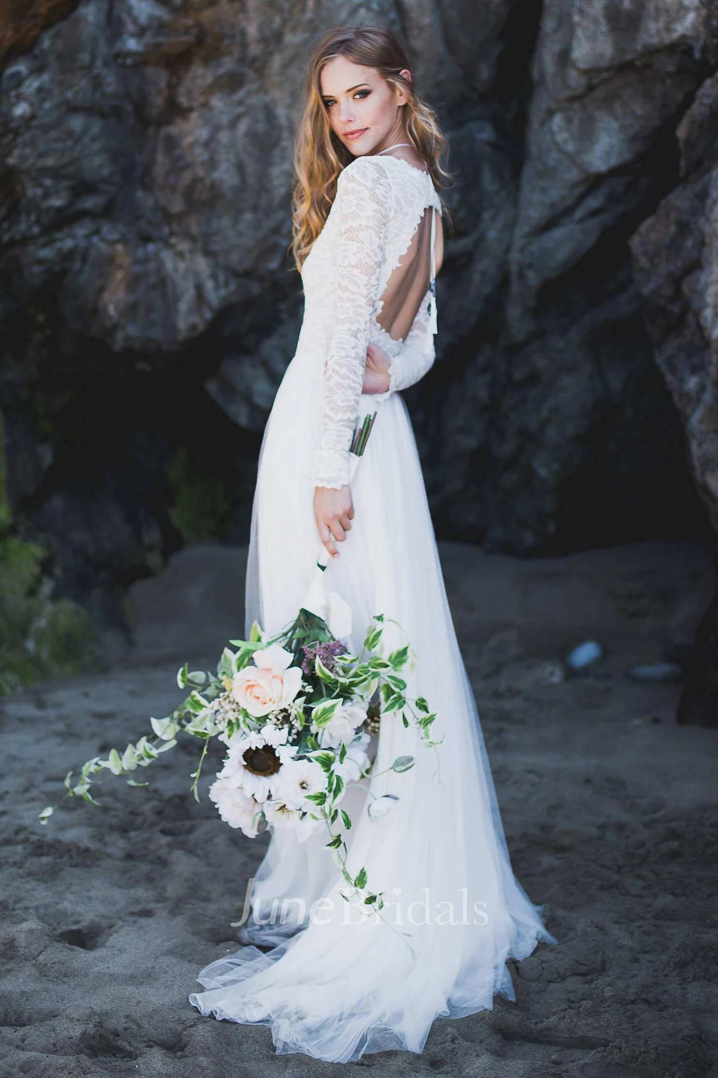 Long Sleeve Chiffon Tulle Lace Wedding Dress