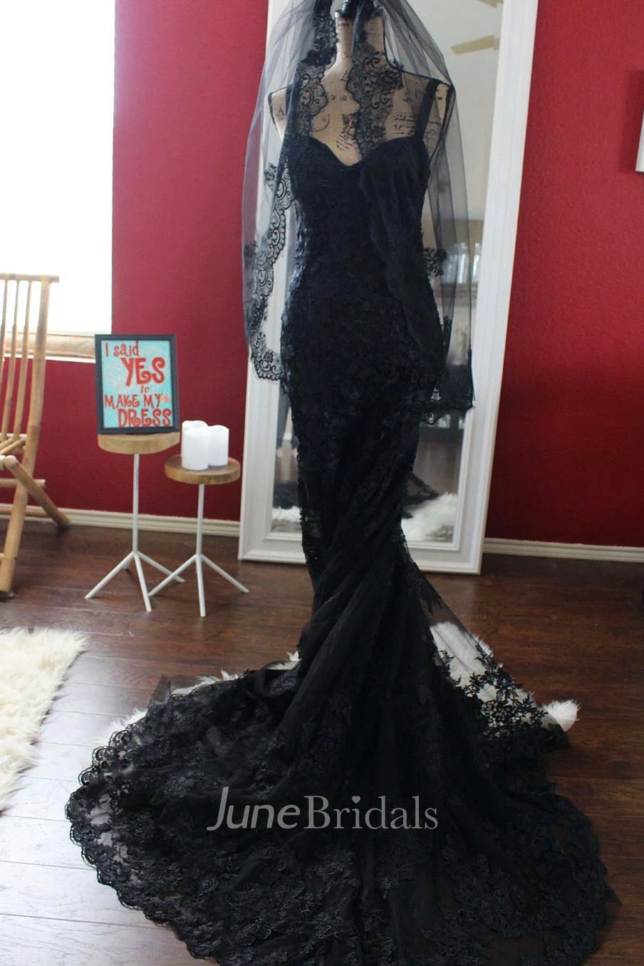 Mermaid Trumpet Wedding Dress Straps Chapel Train Sleeveless With Appliques Lace Black Wedding Dress