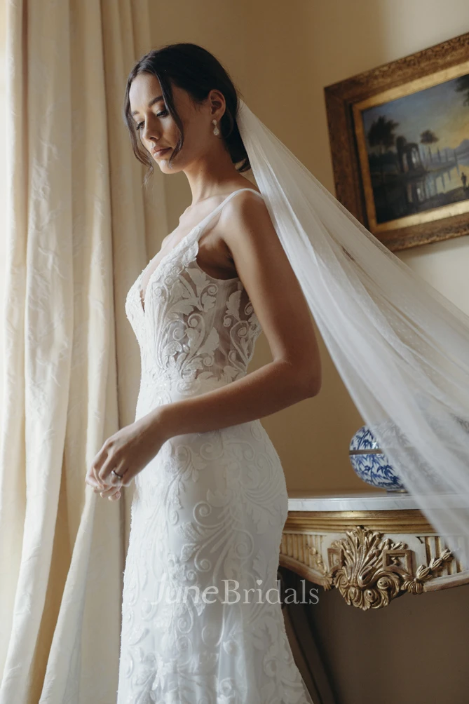 Lace Plunging V-neck Sexy Mermaid Sleeveless Bridal Gown With Deep V-back And Court Train