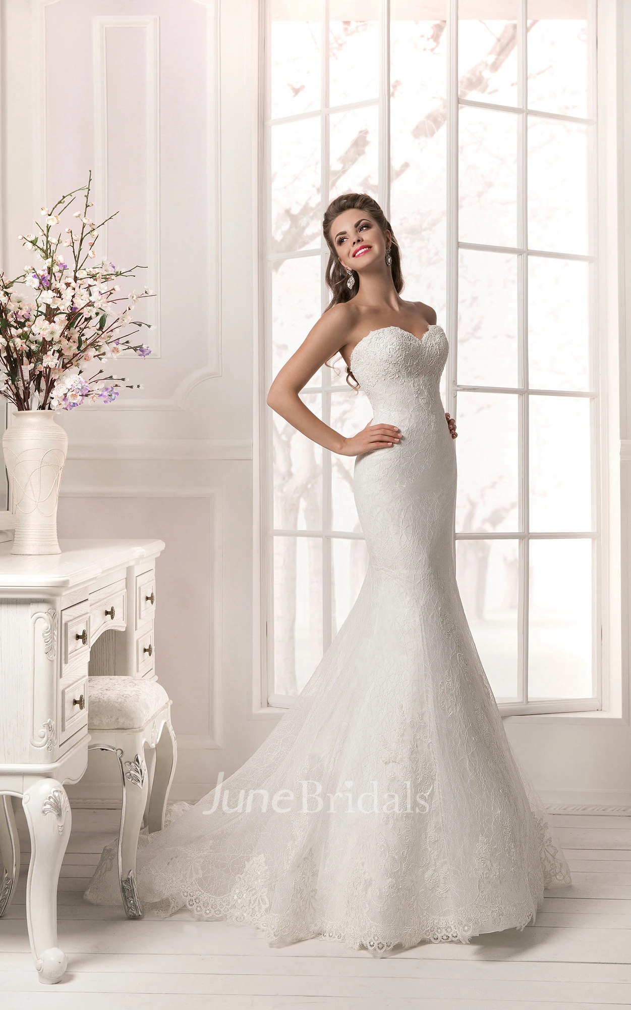 Floor Length Short Sleeve Lace Applique Sheath Dress