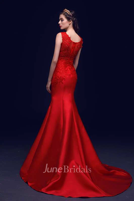 Strapless Scoop Neck Pleated Mermaid Satin Gown With Appliques