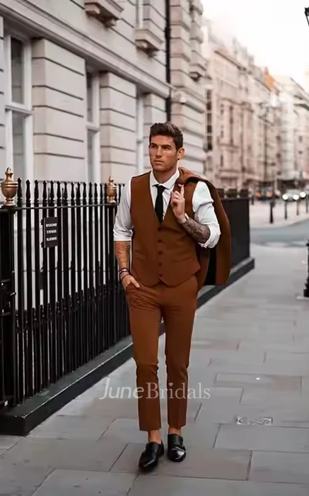 Stylish Brown Three-Piece Suit for Men Formal Wedding Attire Pantsuit