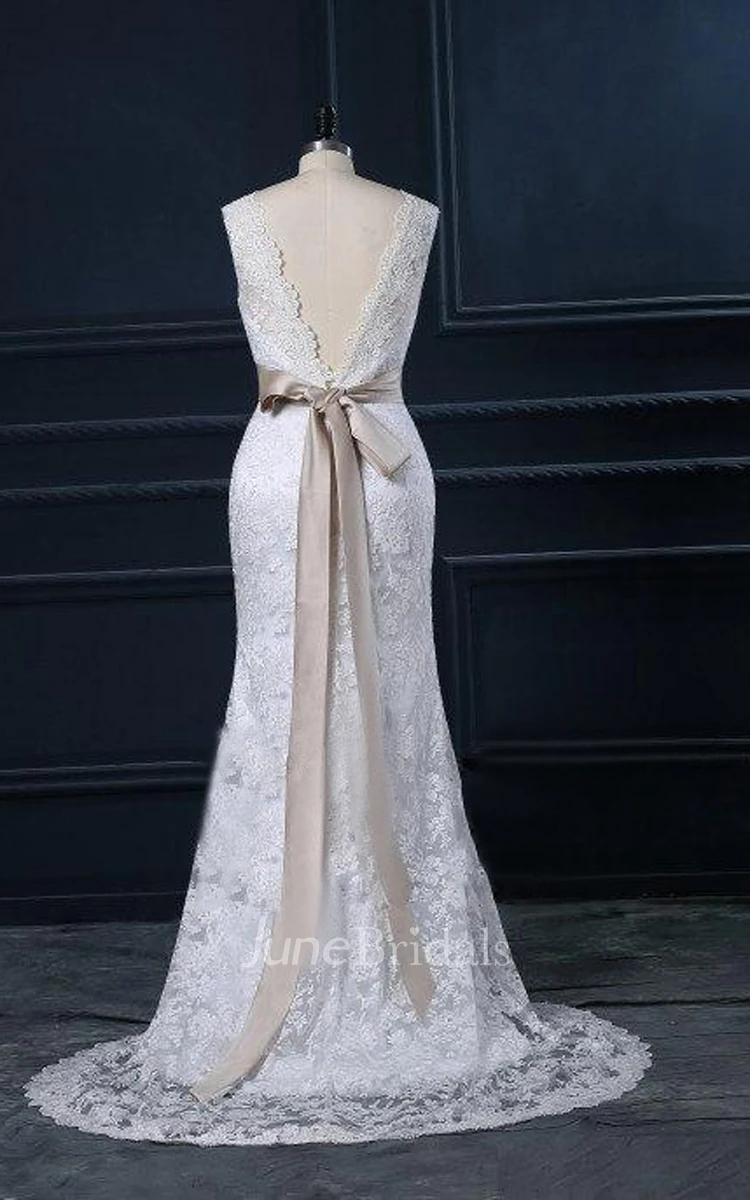 Trumpet V-Neck Lace Satin Weddig Dress
