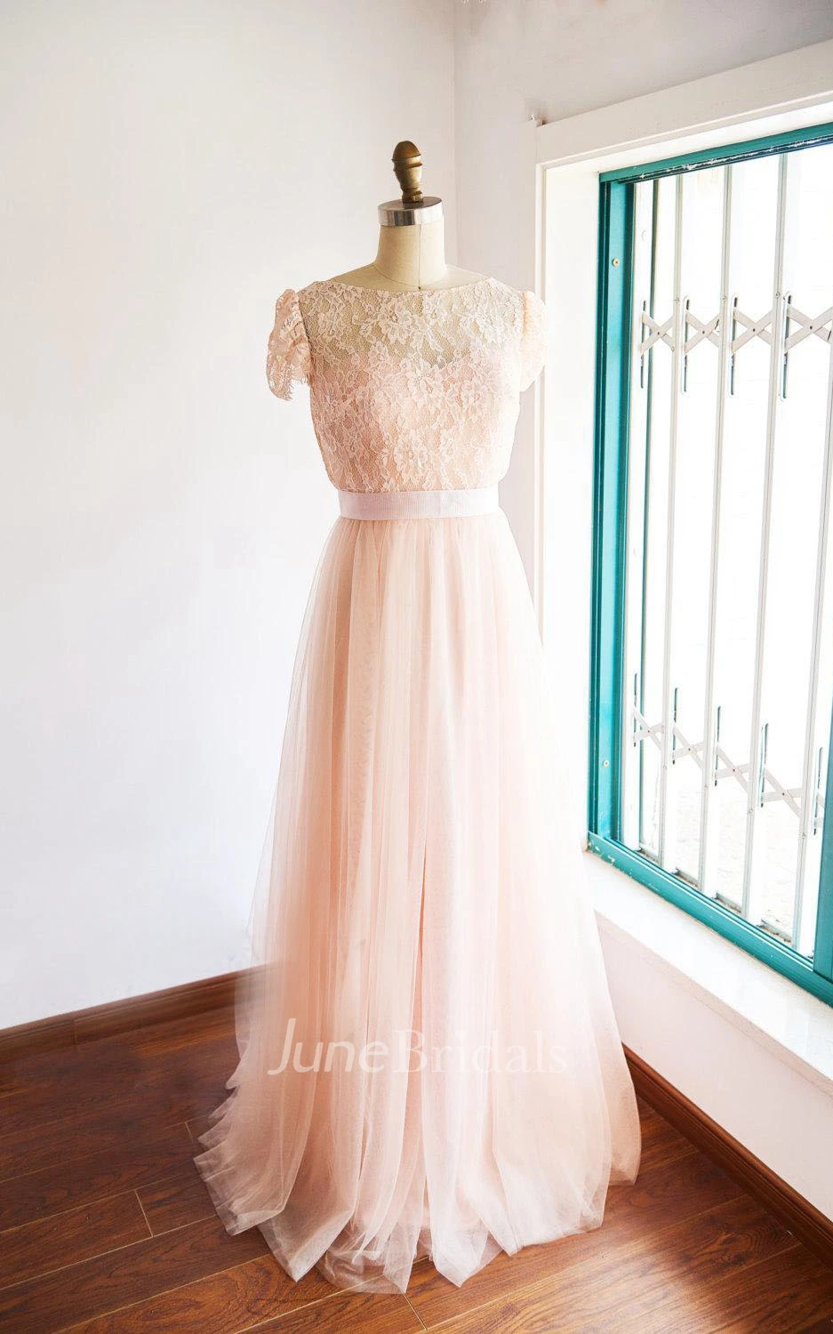 Cap Sleeve Tulle Lace Satin Weddig Dress With Jacket