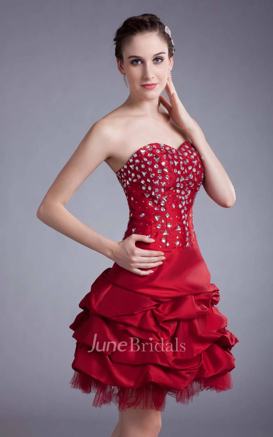 Unique Sweetheart Sleeveless Short Dress With Crystal Detailing And Ruffles