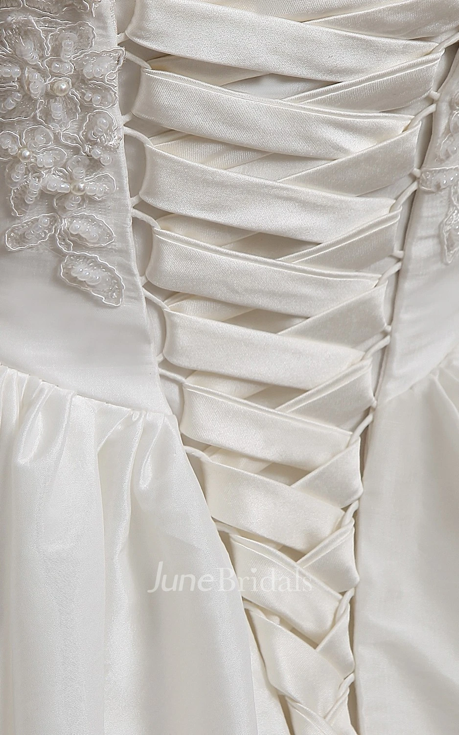 Sweetheart High-low Lace Bodice Wedding Dress With 3D Flower