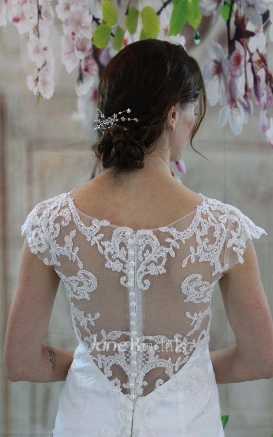 Jewel Neck Cap Sleeve Sheath Appliqued Wedding Dress With Sheer Back