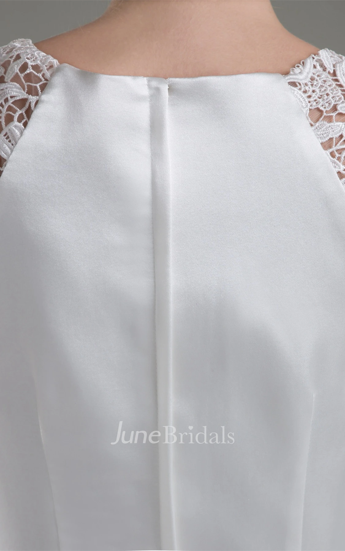 Caped-Sleeve Body-Fitting Mini Dress with Appliques