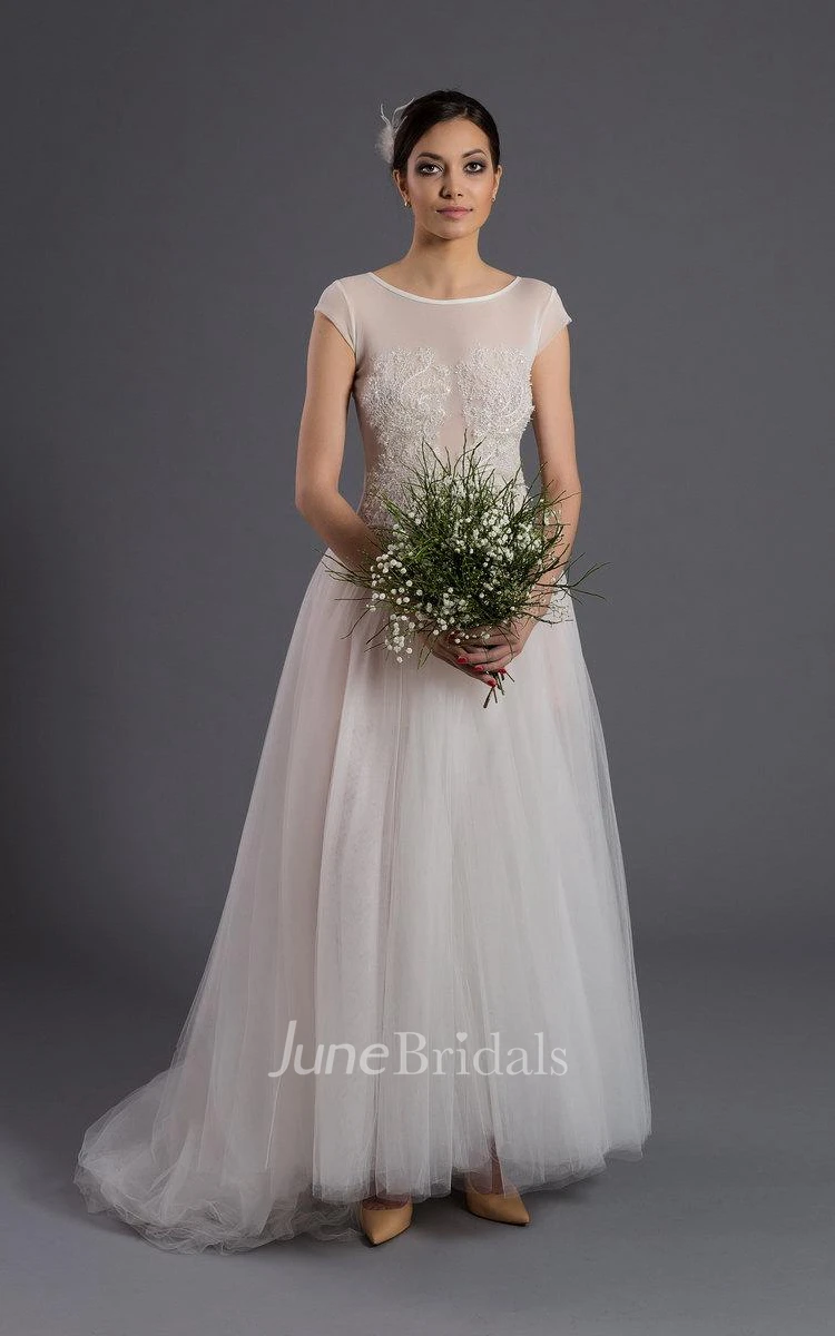 Scoop Neck Cap Sleeve A-Line Tulle Wedding Dress With Appliques