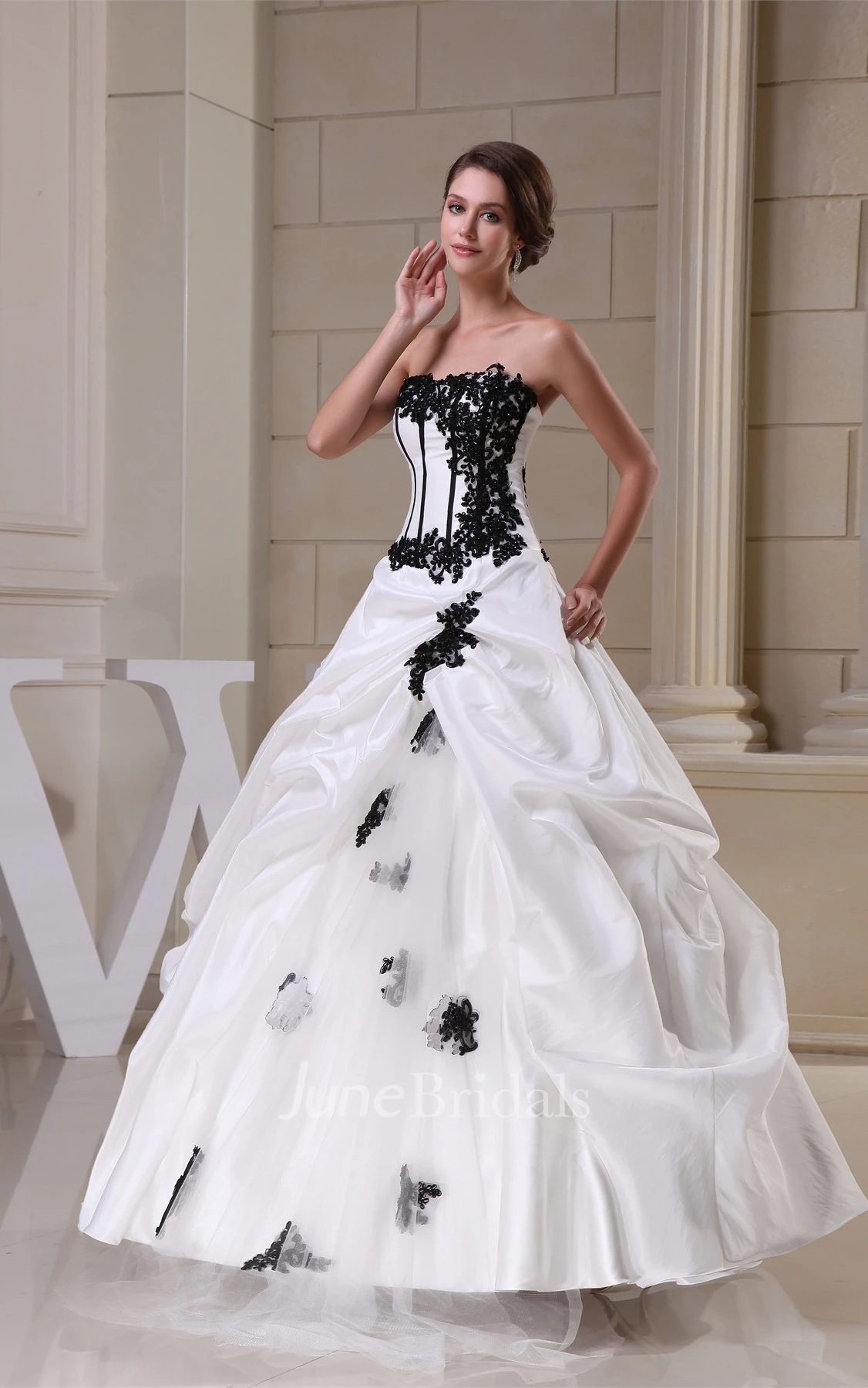 Glamorous Ruffled Strapless Bodice Gown with Lace Appliques and Zipper Back