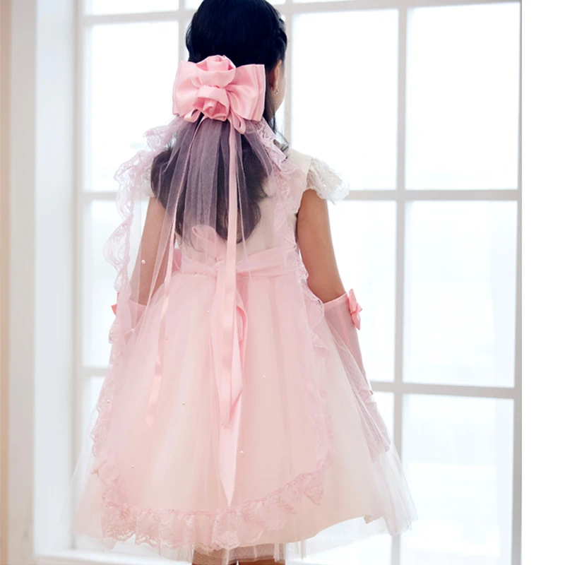 Princess Ruffled Lace Tier Tulle Flower Girl Veil with Bow