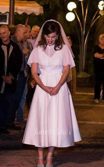 Tea-Length Satin V-Neck Sleeveless Dress With Back Bow