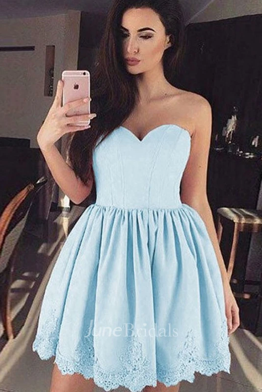 A-line Ball Gown Sweetheart Sleeveless Pleats Ruching Short Mini Lace Homecoming Dress