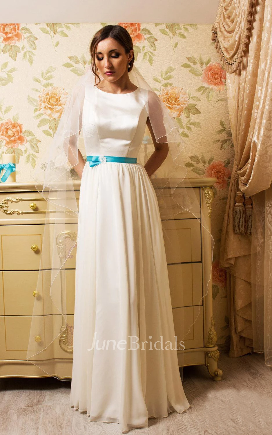 Satin Sheath Floor-Length Dress With Pleats And Bow