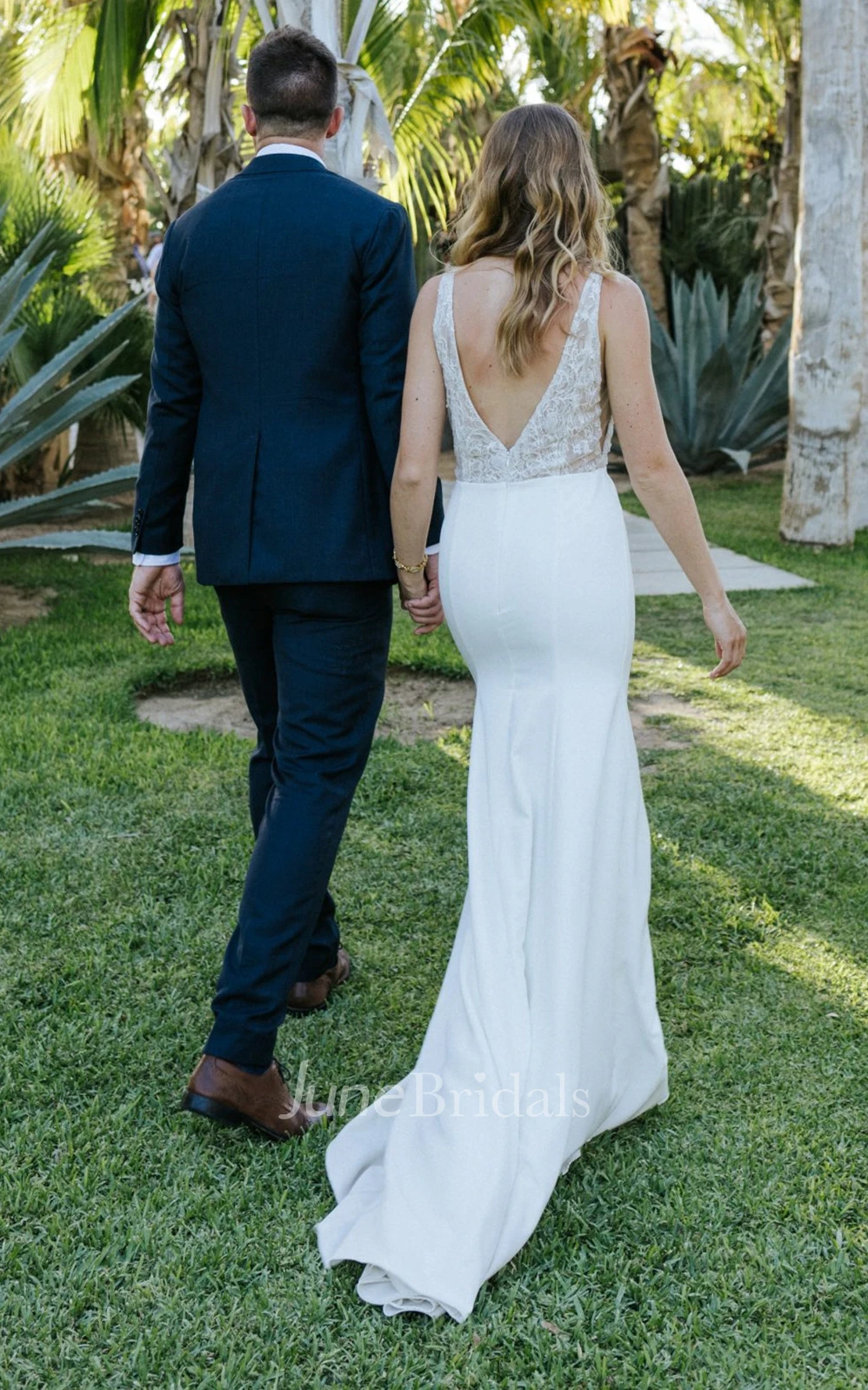 Elegant Mermaid V-neck Chiffon and Lace Sweep Train Spring Wedding Dress