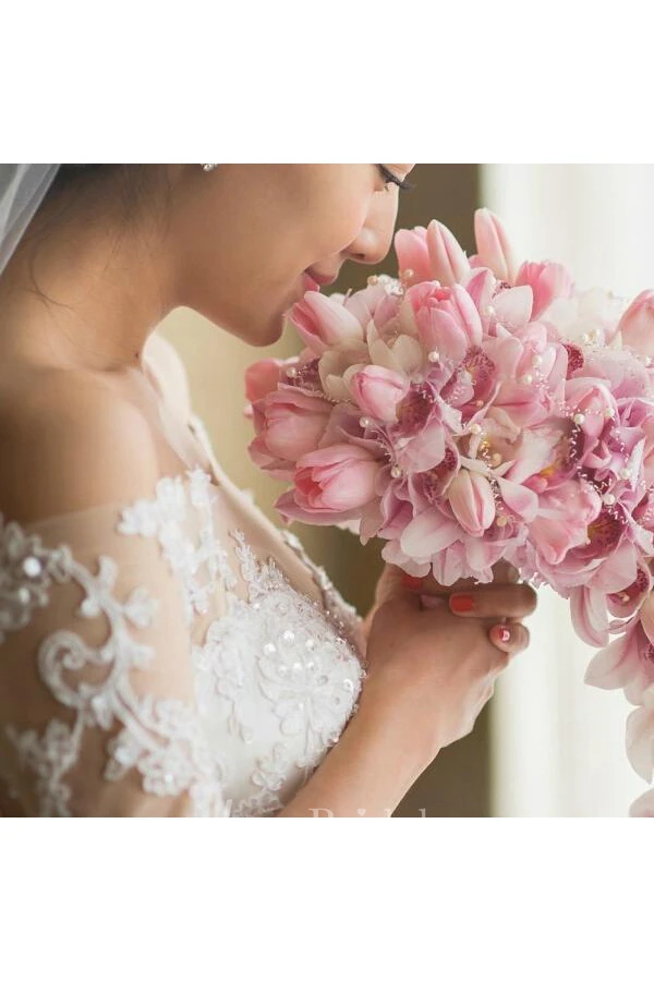 Newest Off-the-shoulder Lace Sequins Wedding Dress Tulle Half Sleeve