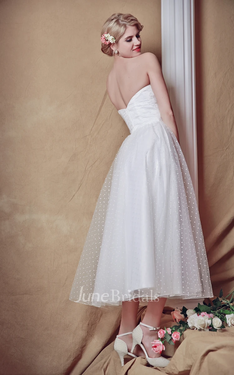 Exquisite Strapless Tea-length Country Wedding Dress