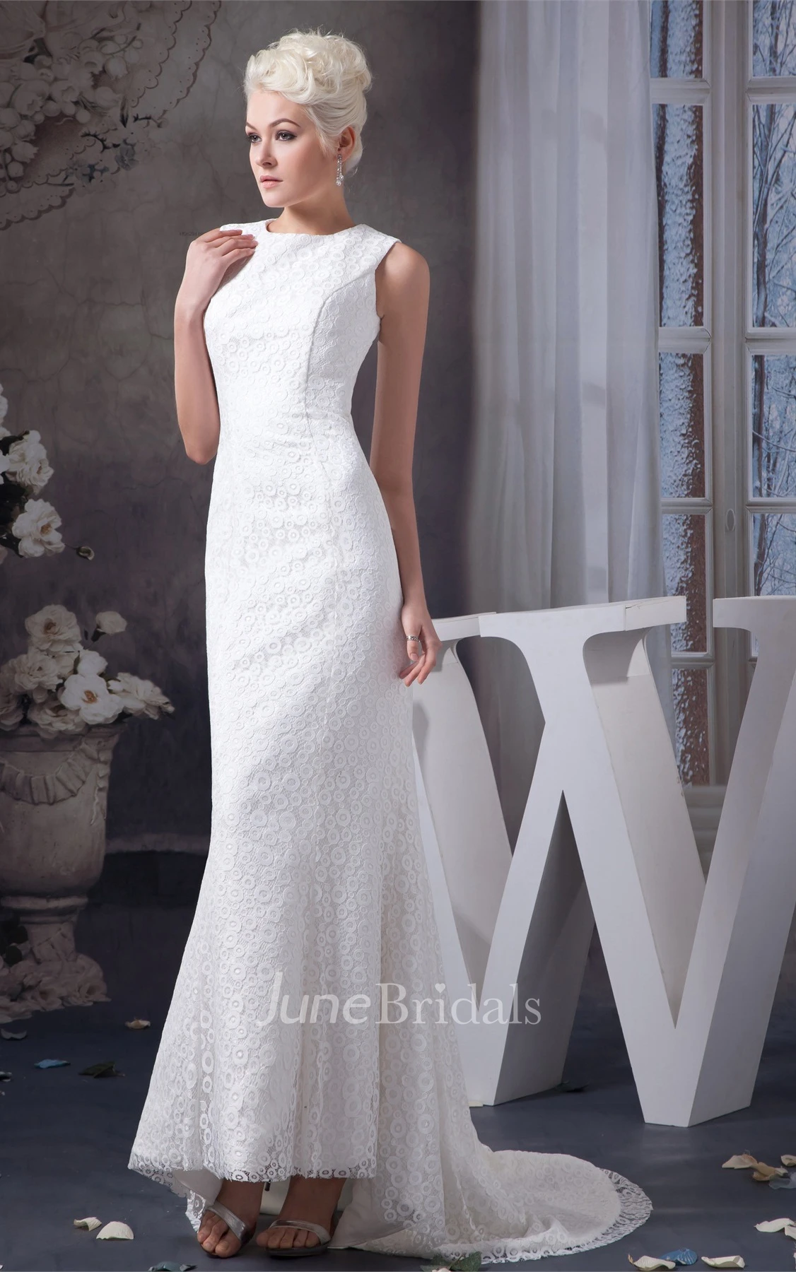 High-Neck Lace Sleeveless Dress with Brush Train
