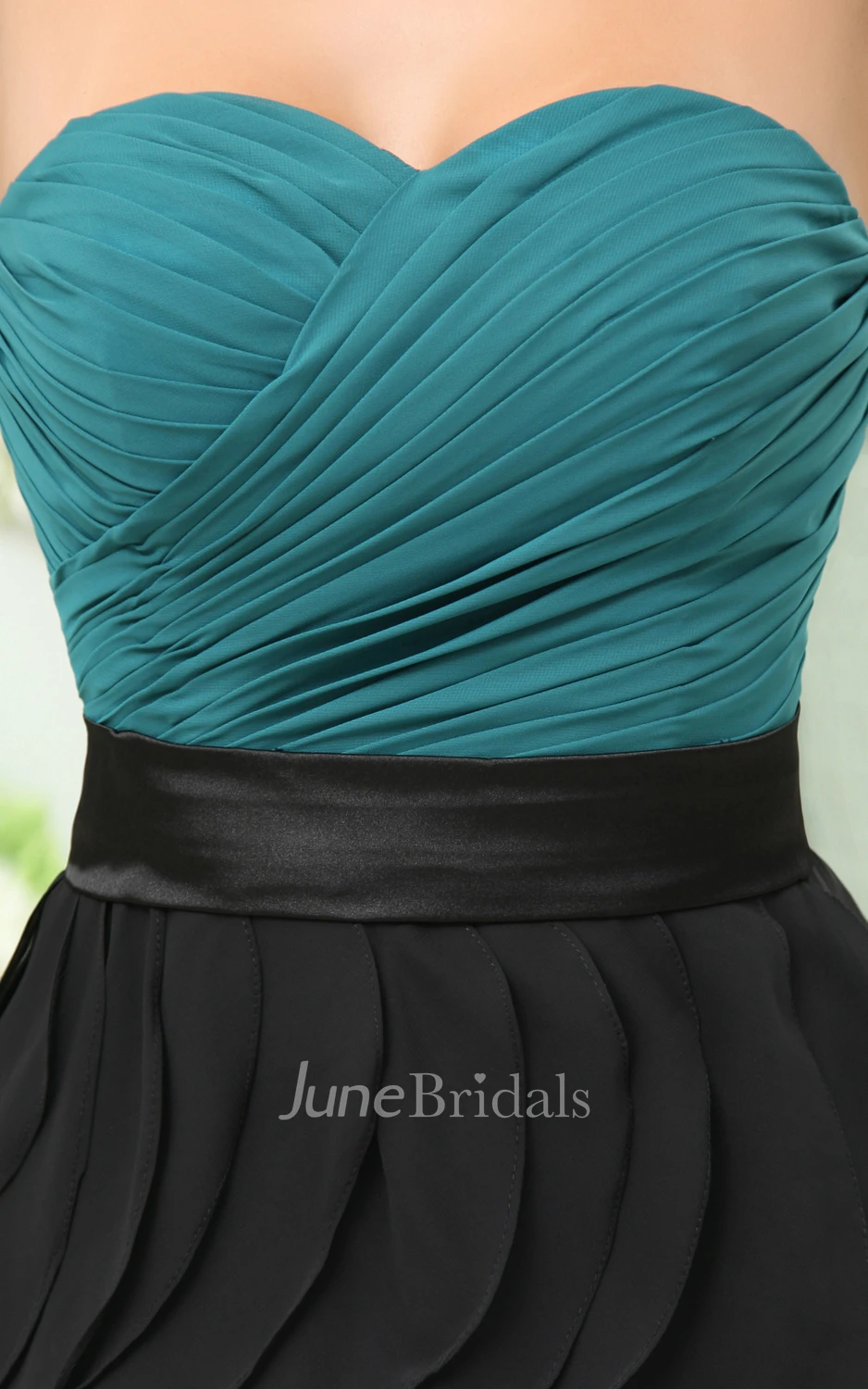 Sweetheart Sleeveless Blend Color Dress With Ruching And Cascading Ruffles