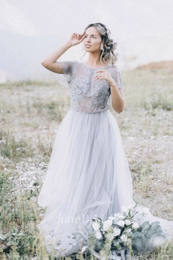 Simple Tulle Boho Open Back Wedding Dress With Lace Appliques