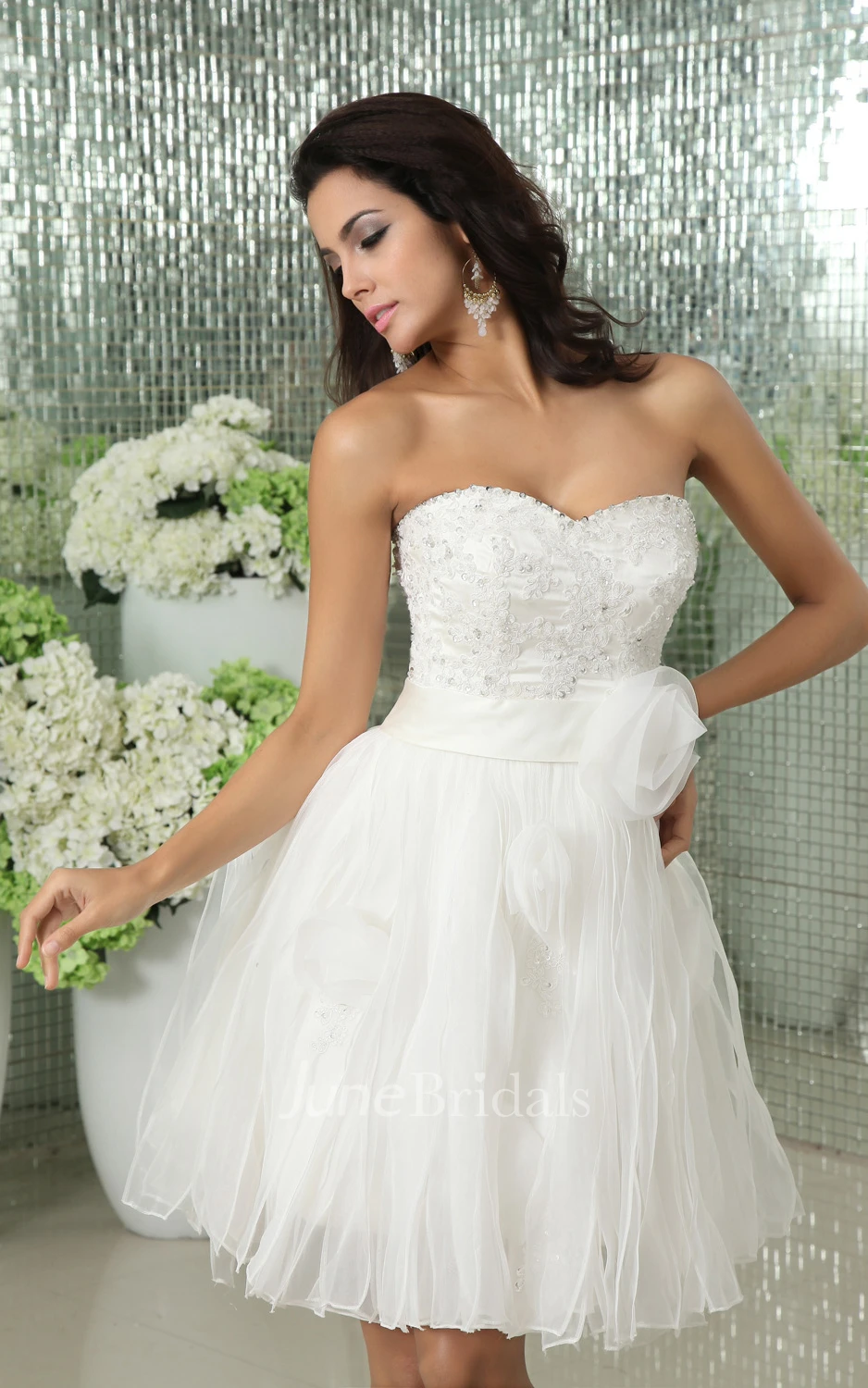 Short Sweetheart Sleeveless Dress With Flowers And Satin Sash