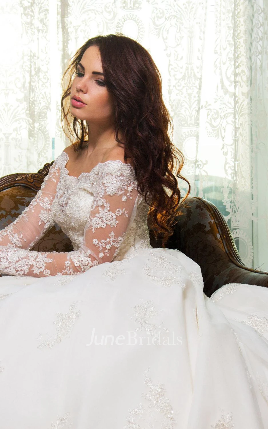 Ball Gown Tulle Lace Satin Weddig Dress With Beading