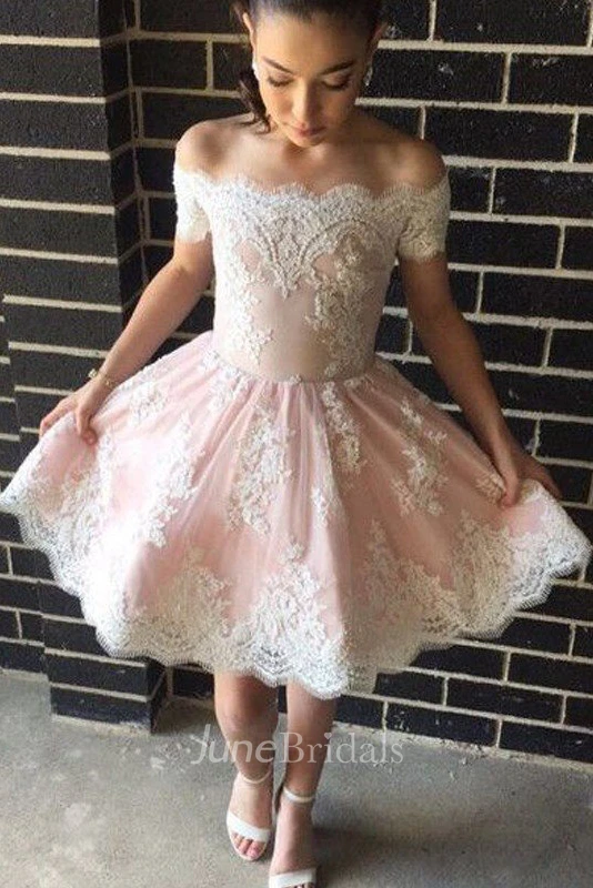 A-line Off-the-shoulder Sleeveless Appliques Ruching Knee-length Lace Homecoming Dress