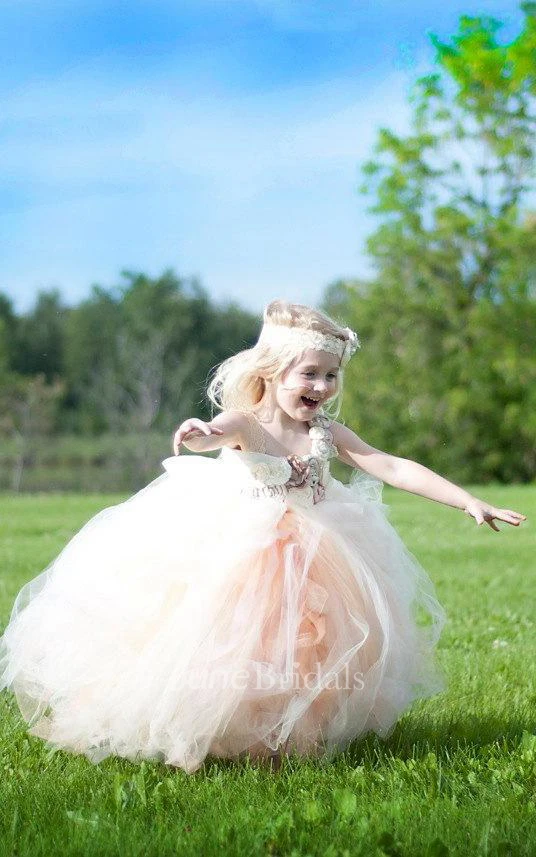 One-shoulder Tulle Pleated Dress With Flower
