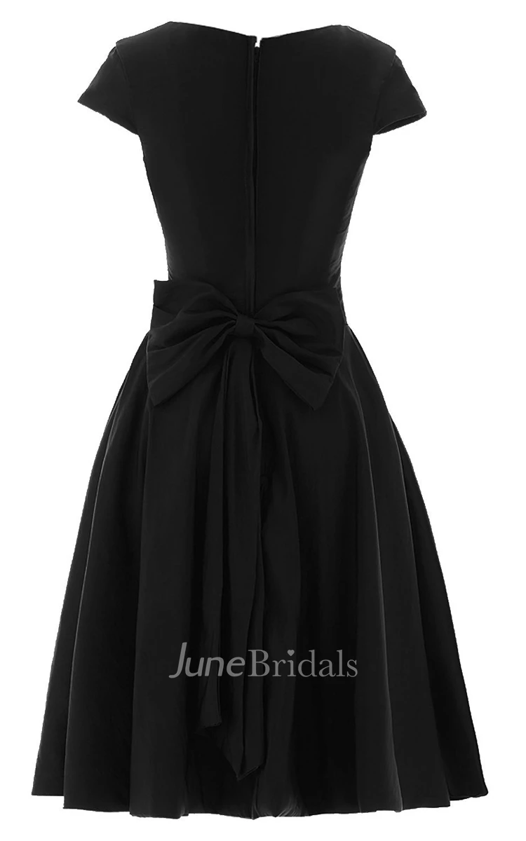 Scoop-neck Short-sleeve Fuffle A-line Bridal Dress