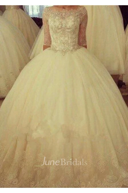Delicate Half Sleeve Tulle Lace Wedding Dress Ball Gown