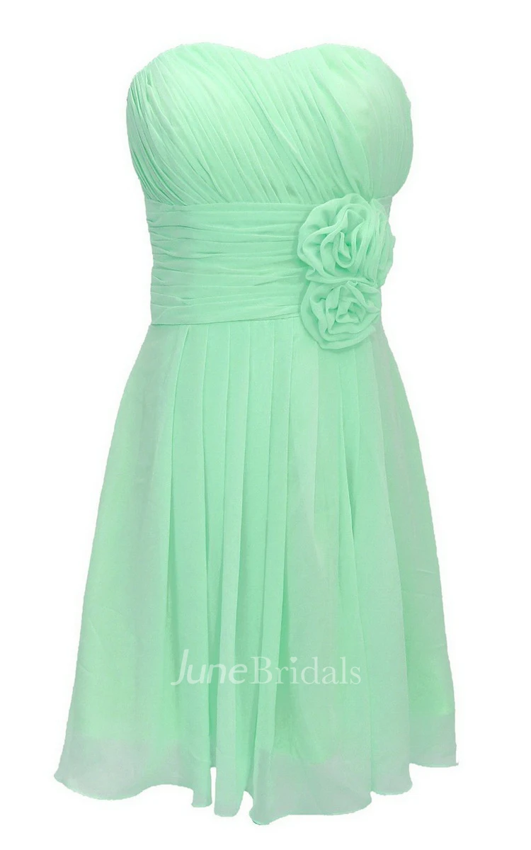 Delicate Sweetheart Short Dress With Floral Band