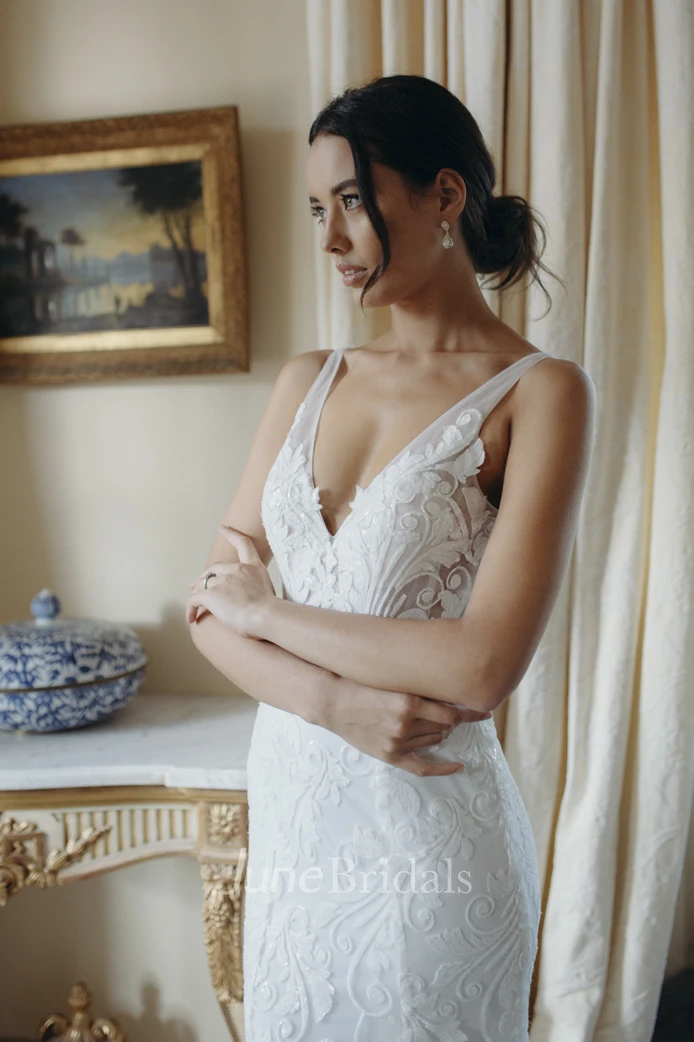 Lace Plunging V-neck Sexy Mermaid Sleeveless Bridal Gown With Deep V-back And Court Train