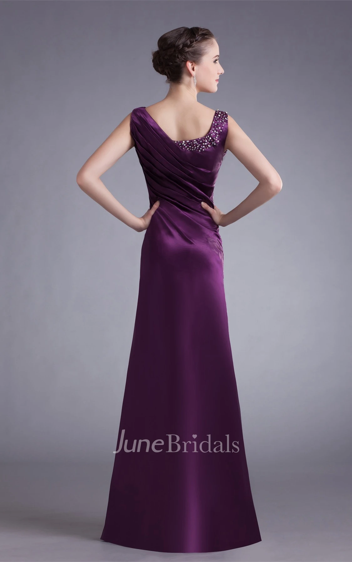 Sleeveless Satin Floor-Length Gown with Stress