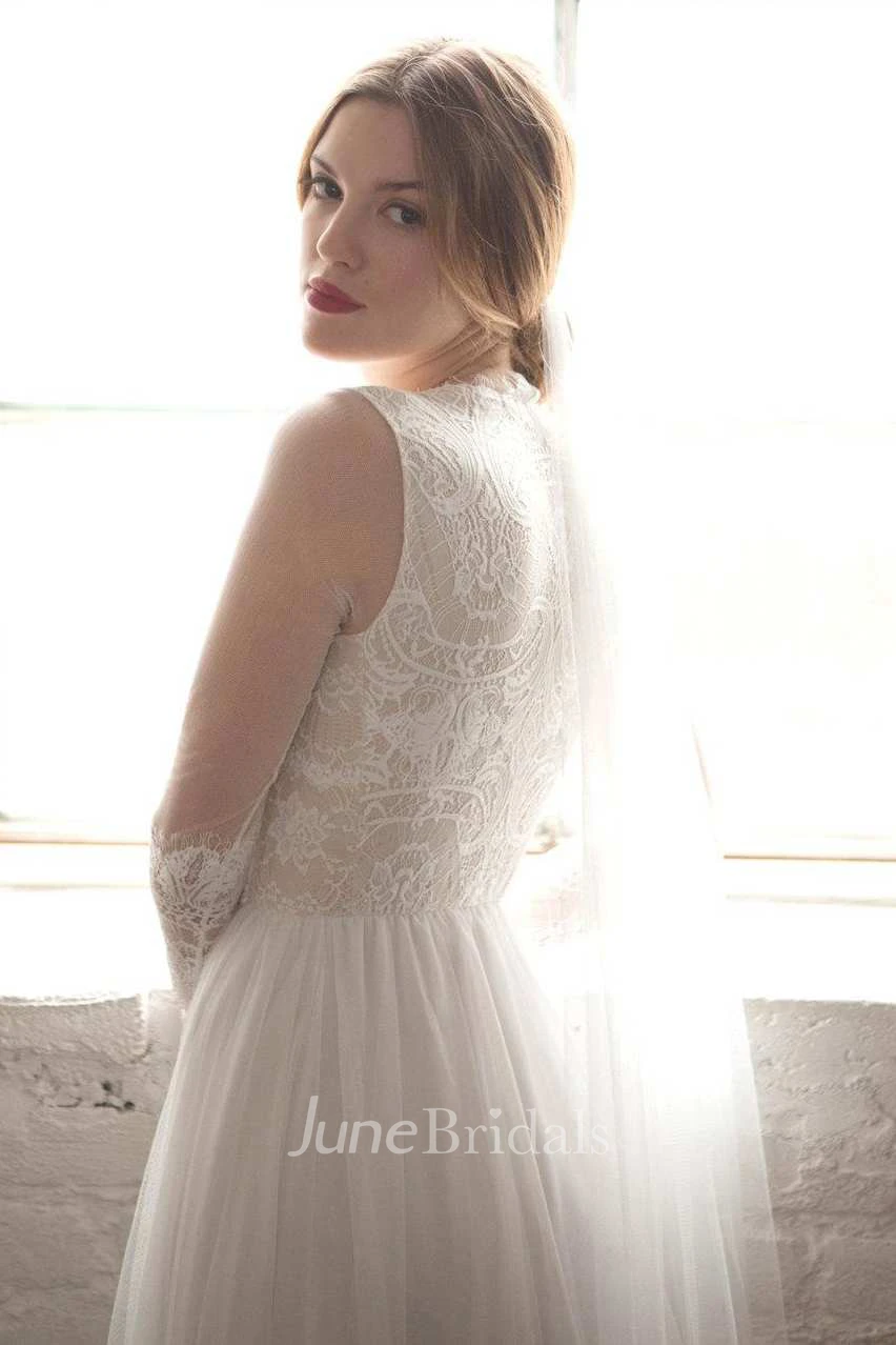 Illusion Scoop-Neck Long Sleeve Lace Tulle Wedding Dress With Pleats