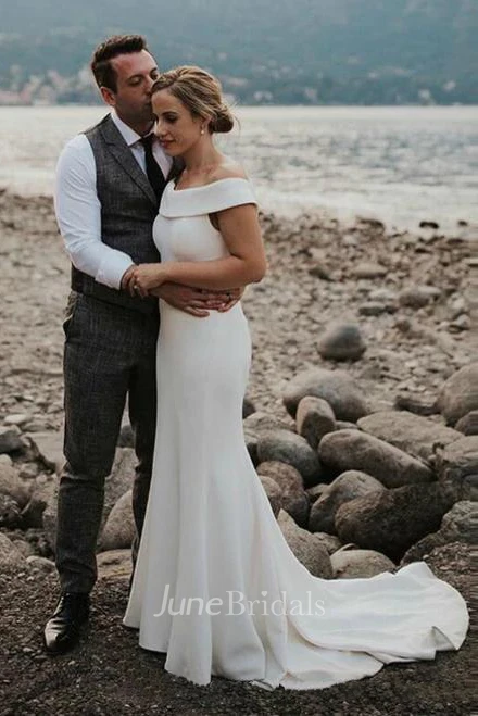 Elegant Chiffon Off-the-shoulder Keyhole Back Bridal Gown with Court Train