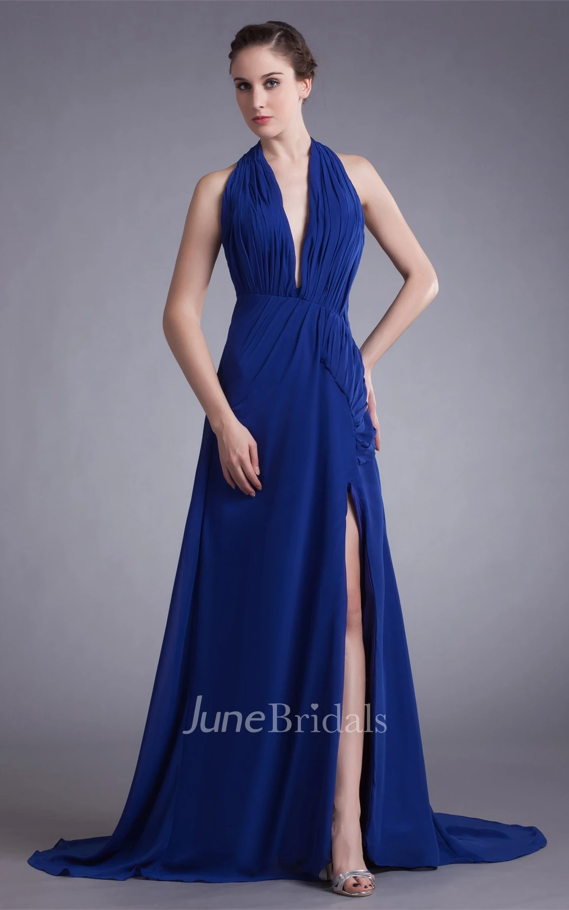 chiffon plunged sleeveless front-split dress with draping