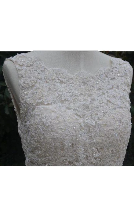 Short Knee-Length Tulle Lace Dress With Beading Keyhole Back