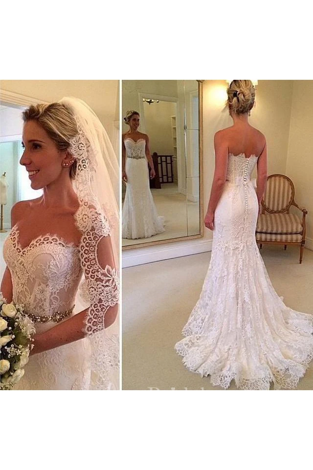 Delicate Sweetheart Sleeveless Lace Mermaid Wedding Dress With Beadings