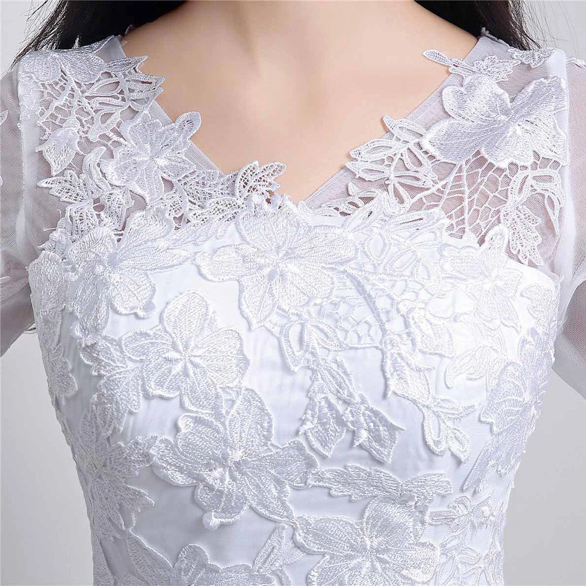 Noble Knee-length Lace and Tulle Dress With Long Sleeves