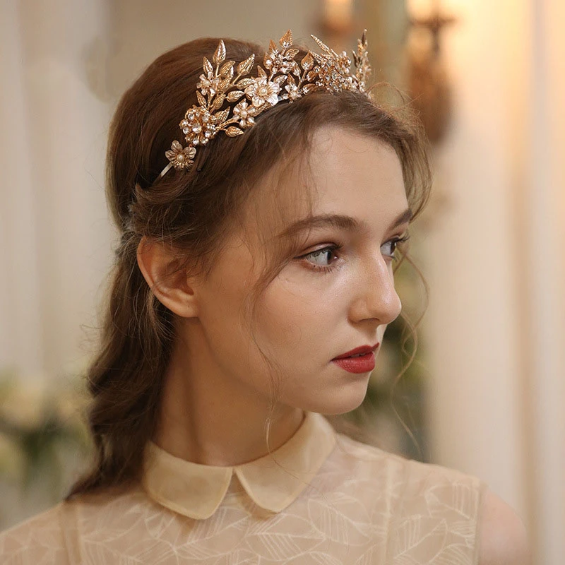 Forest Style Beaded Crown with Flowers and Leaves