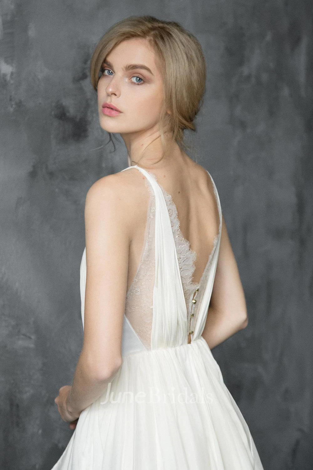 Plunged Sleeveless Chiffon Floor-Length Dress With Pleats And Draping