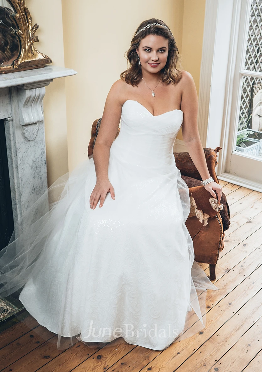 A-Line Long Sweetheart Sleeveless Tulle  Dress