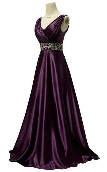 Sleeveless A-line Long Dress With Pleats and Sequins