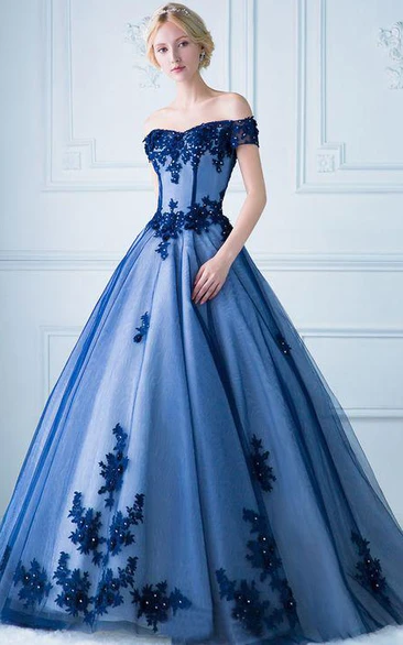 Elegant Ball Gown Tulle Off-the-shoulder Sleeveless Formal Dress with Appliques