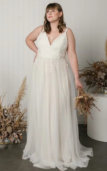 Delicate Plus Size V-neck A Line Wedding Dress with Train