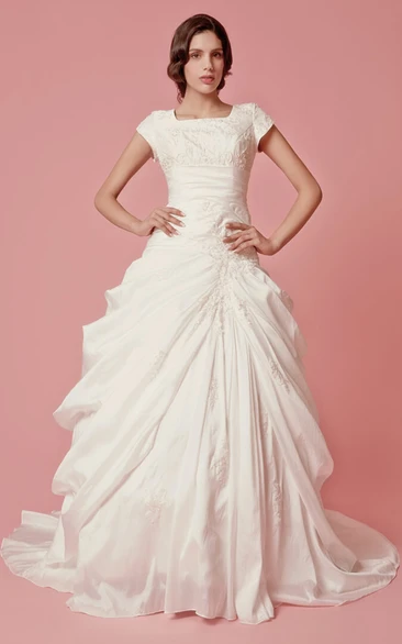 4 sample bridal gown fit for small chest by June Lily - Issuu