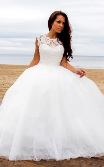 Ball Gown Bateau Sleeveless Tulle Dress With Deep-V Back