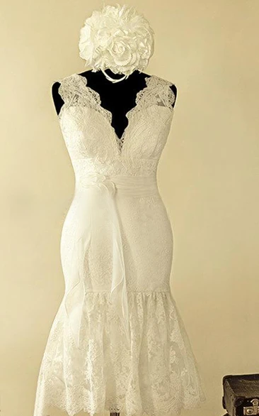 Scalloped Sleeveless Button Back Mermaid Lace Wedding Dress With Sash And Flower